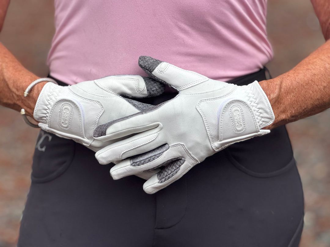 Oil-Tac Copper Tech™️ Leather Premium Riding Glove in White and Black