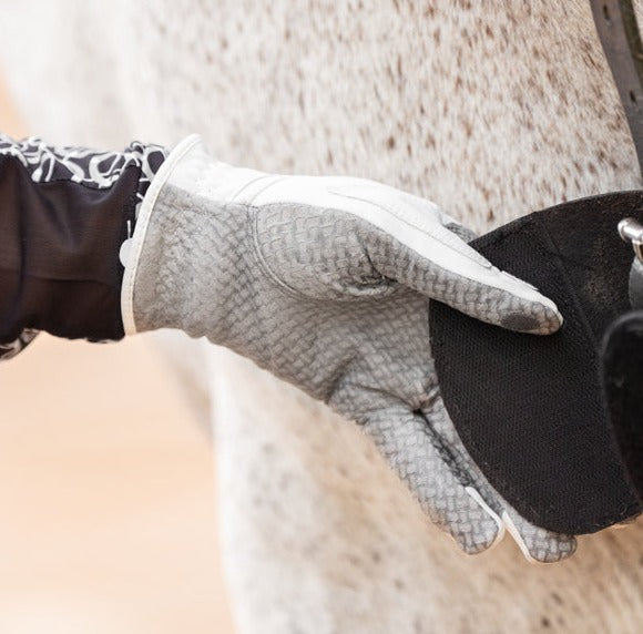 Oil-Tac Copper Tech™️ Leather Premium Riding Glove in White and Black