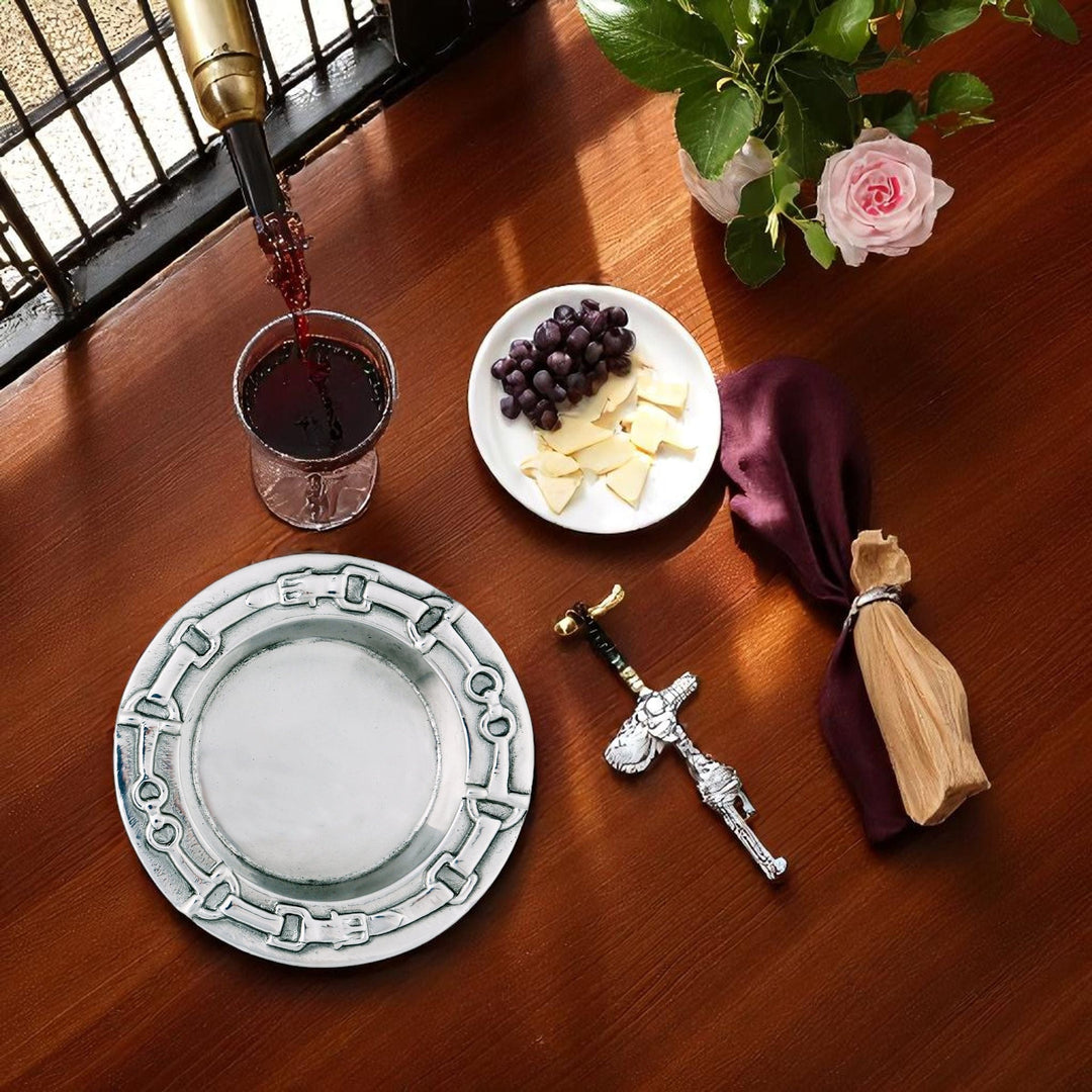 Silver Equestrian Wine Bottle Coaster – Elegant Equestrian Gift or Competition Prize