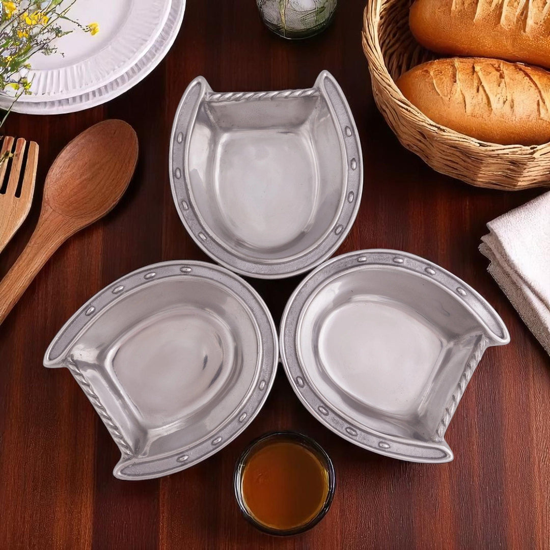 Equestrian Horseshoe 3-Bowl Serving Dish – Elegant Entertaining for the Horse Lover’s Home