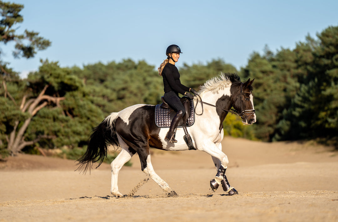 Spaceship Grey Saddle Pad