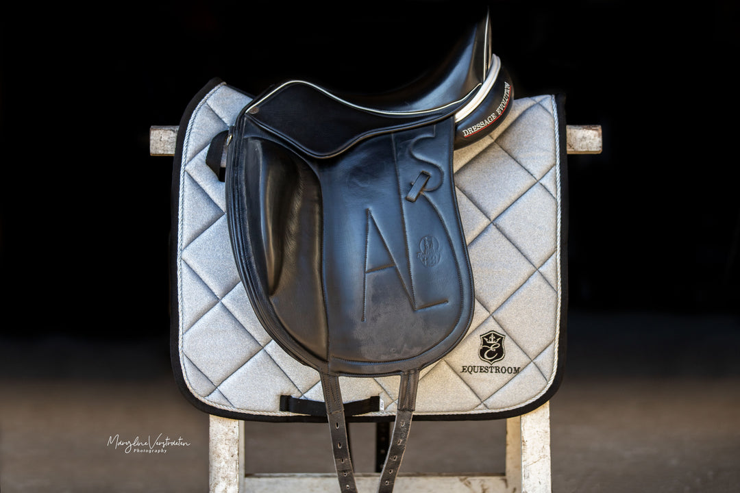 Royal Silver Saddle Pad Set